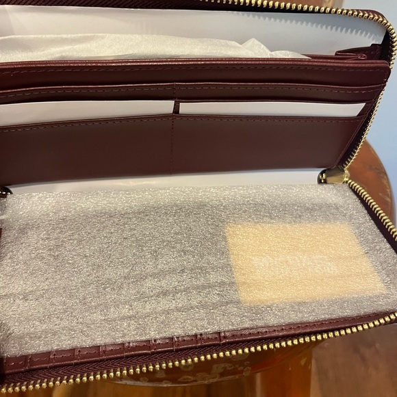 NWT Michael Kors Large Jet Set Wallet/Wristlet/Clutch Ox Blood Rogue Sombre MK - Picture 7 of 16